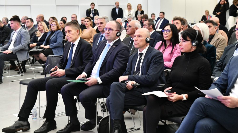 Martinović: Šansa je zajednički nastup srpskih i čeških firmi na ruskom tržištu 1