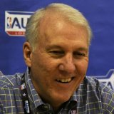 Legendarni košarkaški trener doživeo moždani udar, lekari otkrili da li se vraća na klupu 9