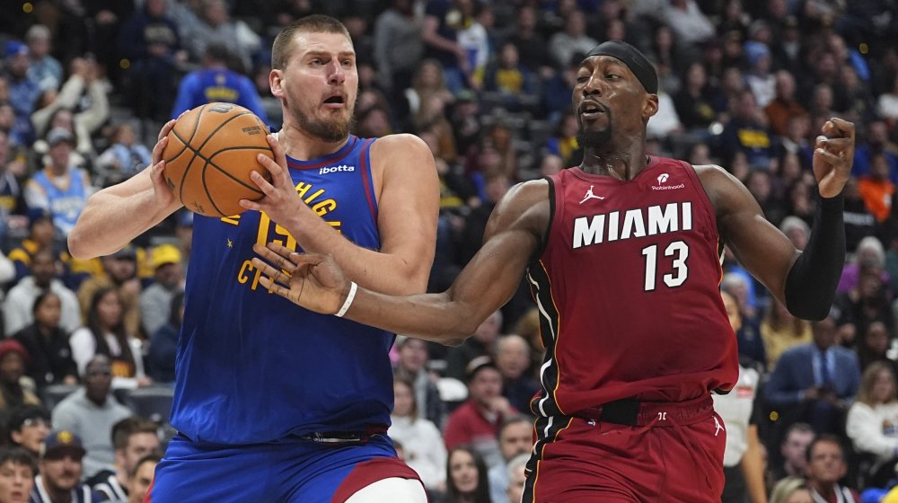 Nikola Jokić zabeležio peti tripl-dabl u sezoni i doneo pobedu Denveru u duelu sa Majamijem (VIDEO) 1