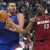 Nikola Jokić zabeležio peti tripl-dabl u sezoni i doneo pobedu Denveru u duelu sa Majamijem (VIDEO) 4