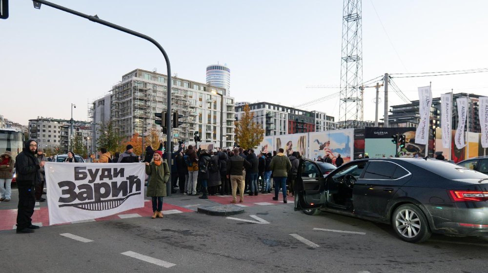 Završena blokada Beograda na vodi, krenula šetnja do opštine Savski venac 1