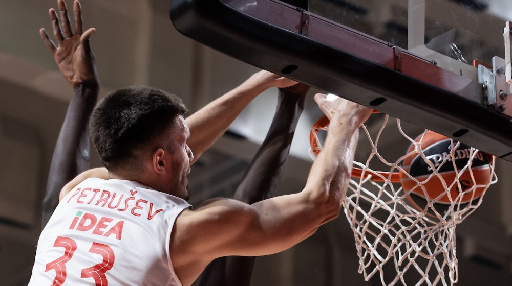 Zvezda rutinski do trijumfa nad Monakom u gostima, Miler-Mekintajer i Petrušev doneli crveno-belima važnu pobedu 1