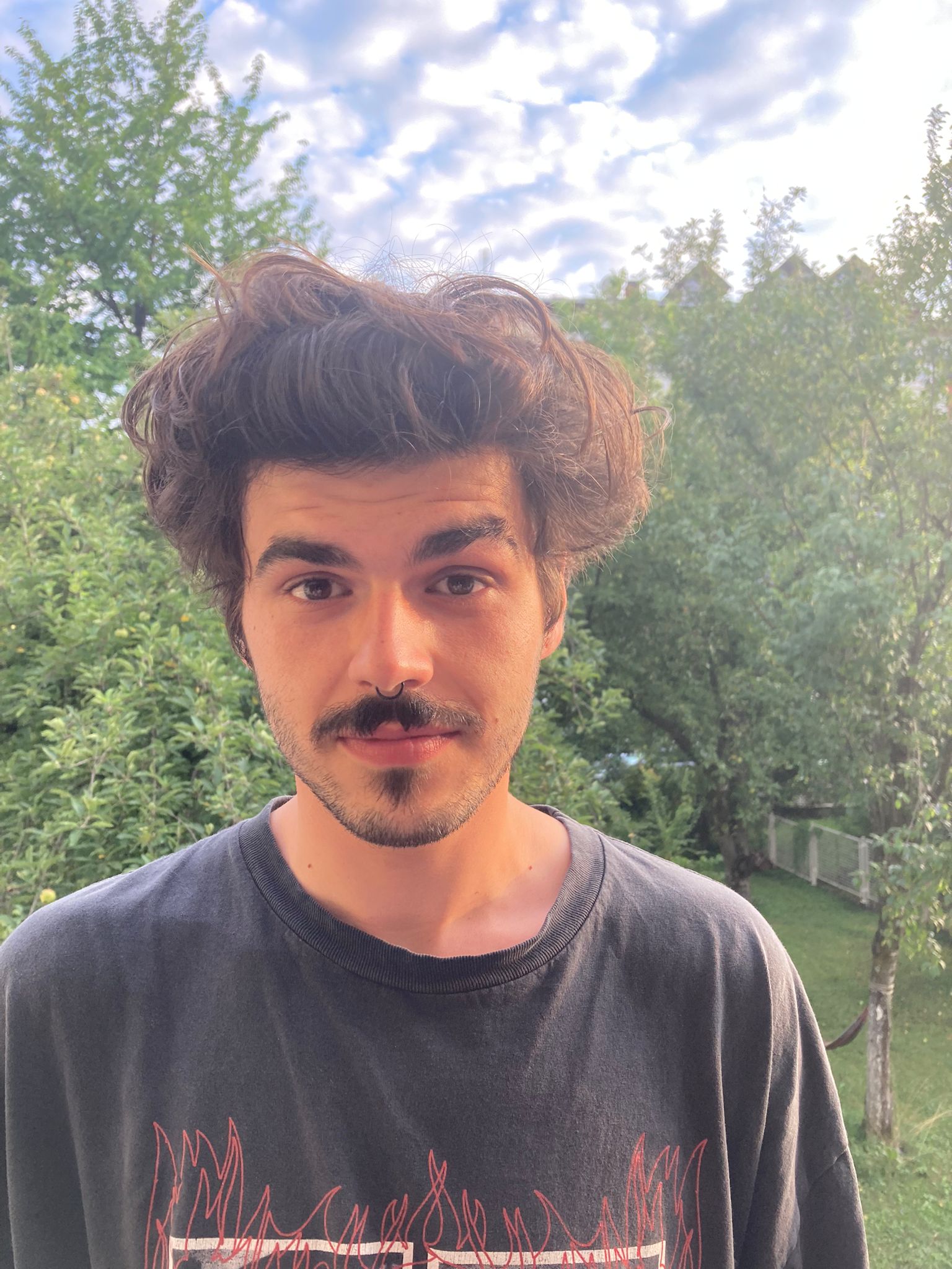 Pokrenuta peticija za oslobađanje Relje Stanojevića koji je uhapšen nakon protesta u Novom Sadu 2 Pokrenuta peticija za oslobađanje Relje Stanojevića koji je uhapšen nakon protesta u Novom Sadu 2