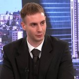 Nastavljena istraga prebijanja lidera omladine SNS-a: U čemu se razlikuje svedočenje Veljka Jovanovića i saslušanog policajca? 6