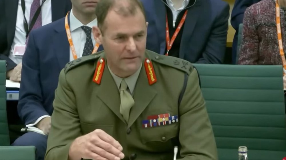 Britanski general: Naša vojska je spremna na rat još večeras ako Putin napadne istok EU (VIDEO) 1