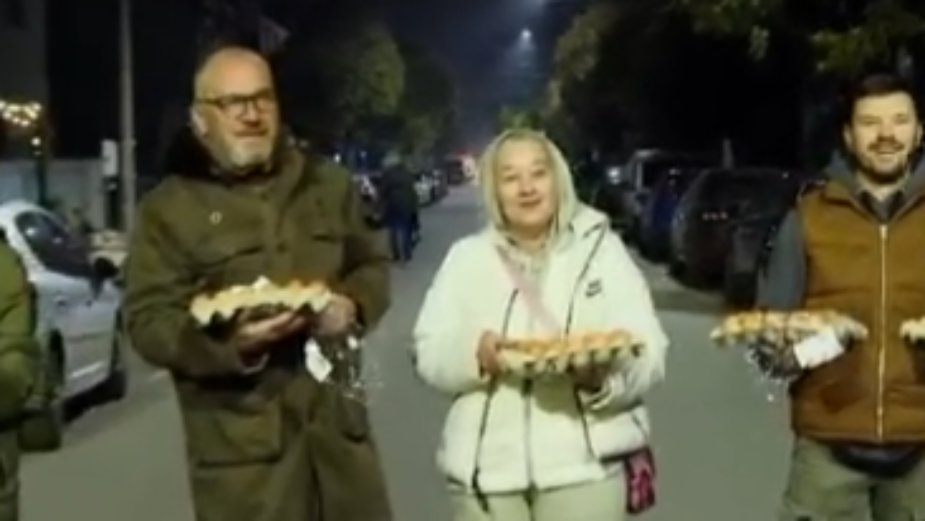 (VIDEO) Građani jajima gađali prostorije kompanije Euro Litijum na protestu u Valjevu 1