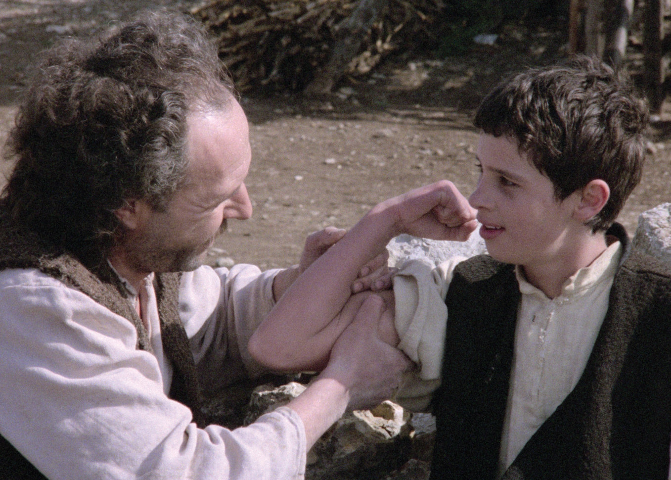 Drama o ženskom detetu koje mora da postane muškarac: Premijera restaurisane verzije poslednjeg jugoslovenskog filma, "Virdžine" Srđana Karanovića 2