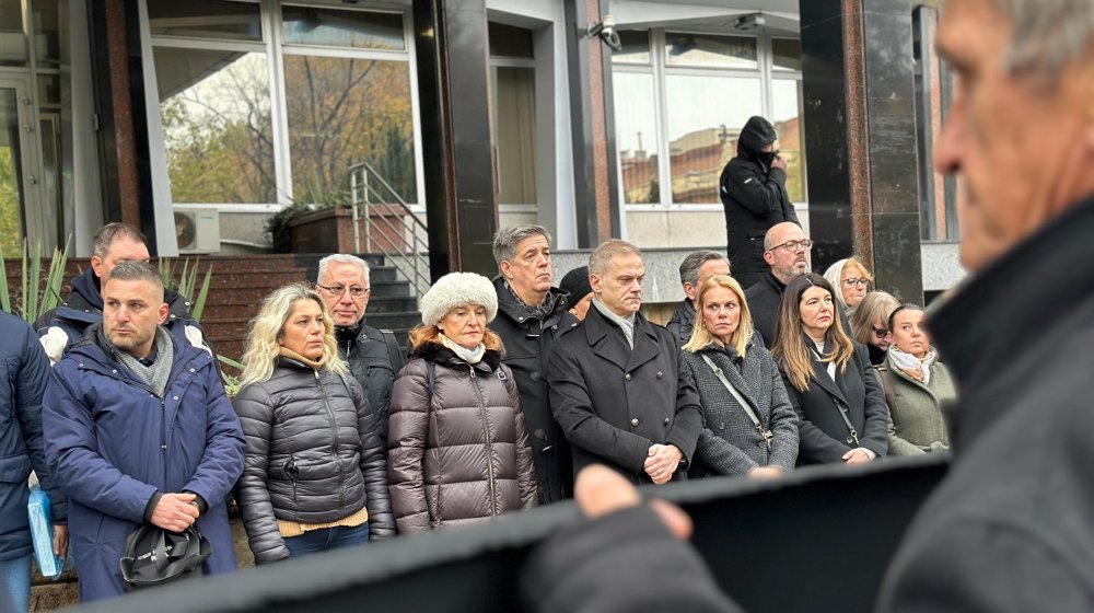 Popović (SSP): Poruka da ljudi danas stanu do njih nije stigla 1