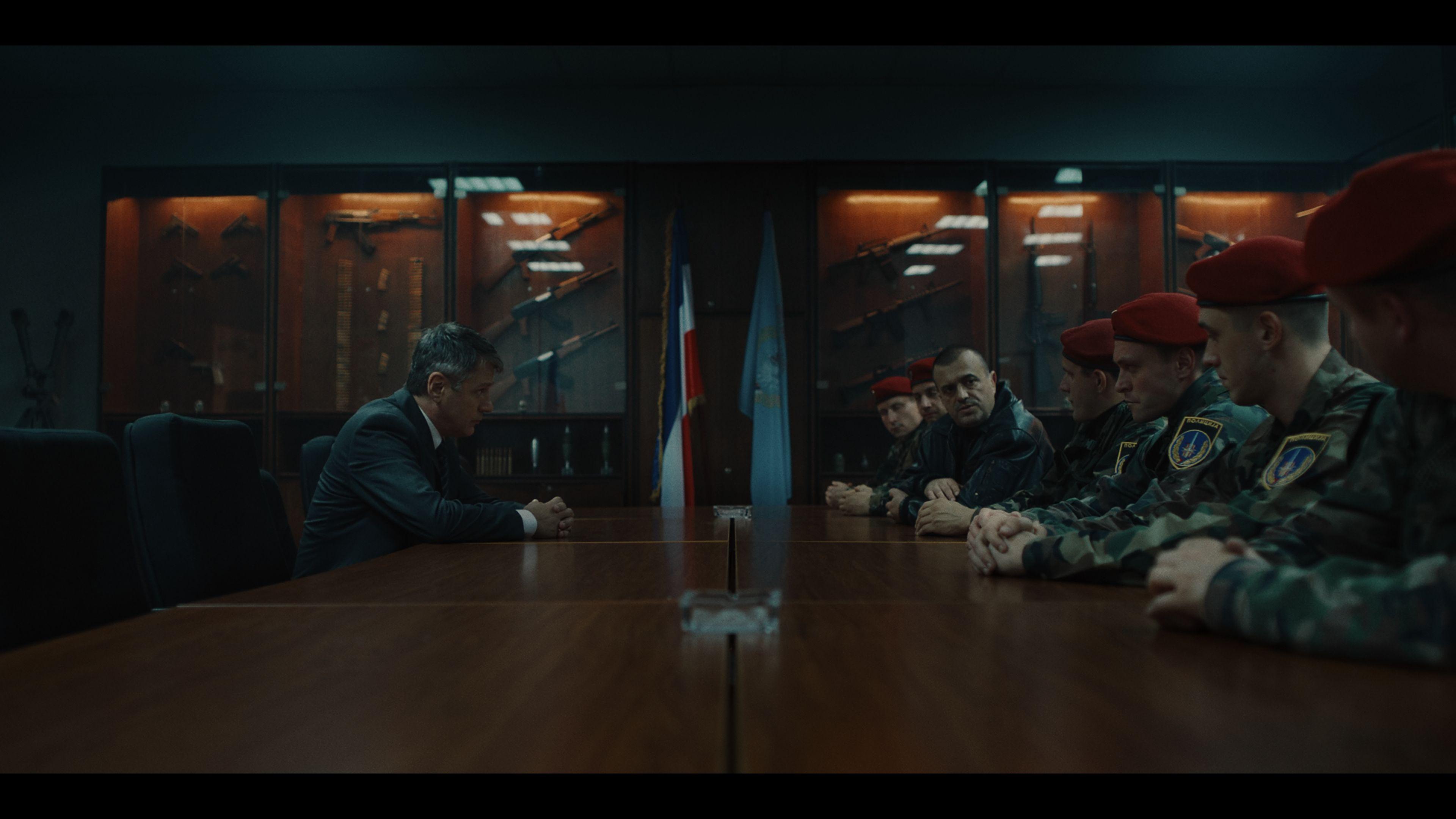 Ko je ko u seriji „Sablja“ 3 Đinđić sa pripadnicima JSO-a