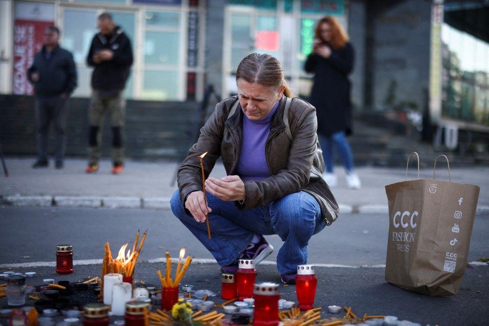 U tragediji na železničkoj stanici u Novom Sadu 14 mrtvih, pozivi na ostavke 16 tragedija u novom sadu, železnička stanica u novom sadu