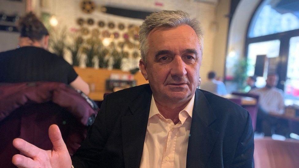 Monah i moćnici: Patrijarh Pavle i politika 3 Jovan Janjić je dugogodišnji novinar