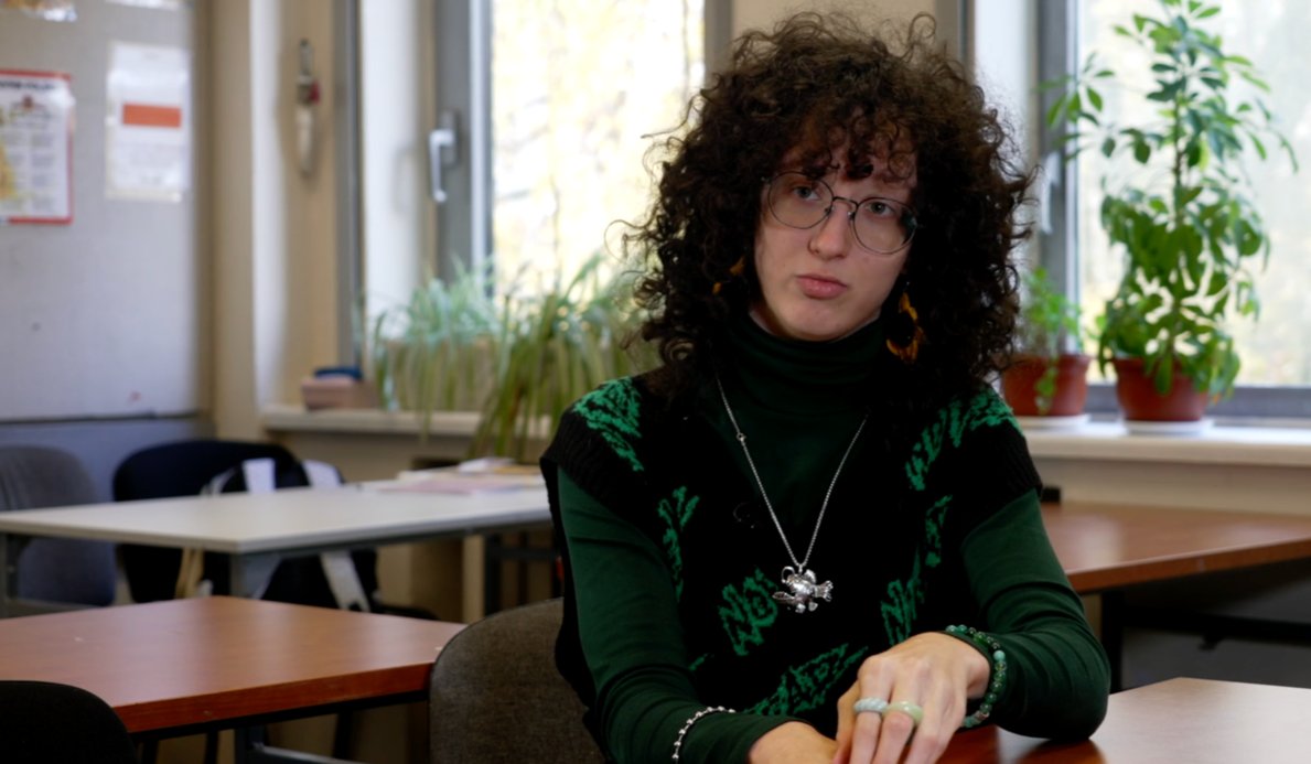 'Ovde zvono ne zvoni': Škola u Poljskoj za ukrajinsku decu 7 Učenica Jana u školi u Varšavi, u Poljskoj