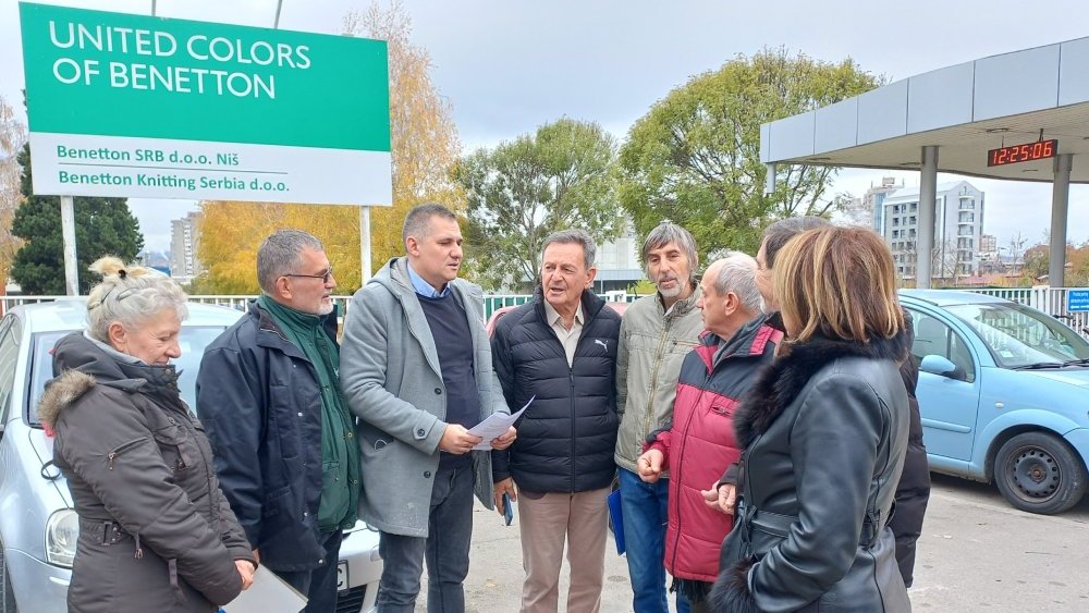 "Prokleta avlija koja, ćuteći, odumire": Nastavlja se trend otpuštanja radnika na jugu Srbije 5
