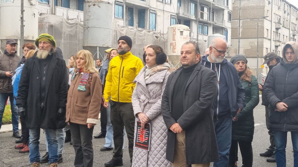 Oglasio se ProGlas novogodišnjom porukom 7