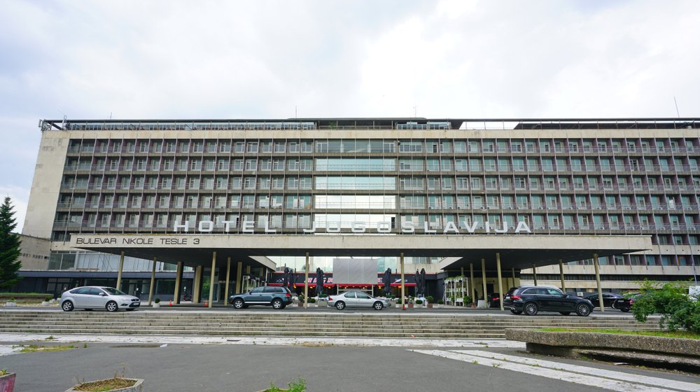 Luster iz hotela Jugoslavija ušao je u Ginisovu knjigu rekorda: Zna li se gde je završio? 1