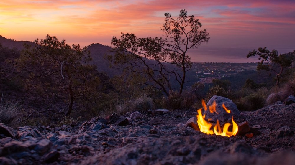 Misterija koja privlači turiste: U Turskoj na vrhu planine već 2.500 godina gori vatra koja se ne gasi 1