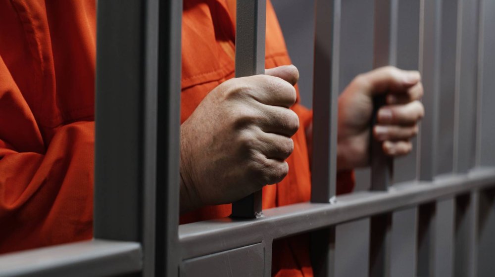 Zahtevano hitno oslobađanje zatvorenih književnika 1