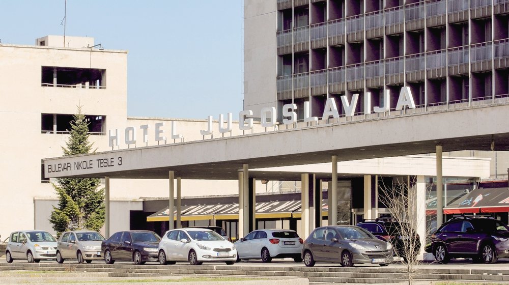 Toponimi identiteta i depresije: Šta je nama hotel Jugoslavija? 1