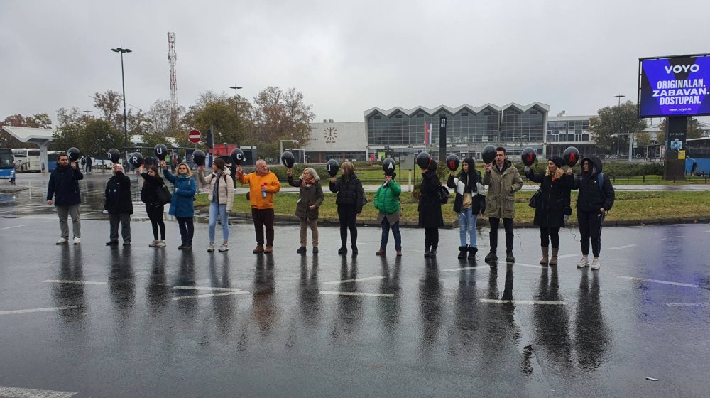 Novosadska opozicija u ponedeljak predaje zahtev za smenu gradonačelnika Đurića 1