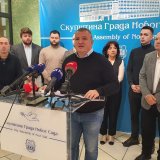 Novosadska opozicija traži vanrednu sednicu Skupštine grada i ostavku gradonačelnika Milana Đurića 1
