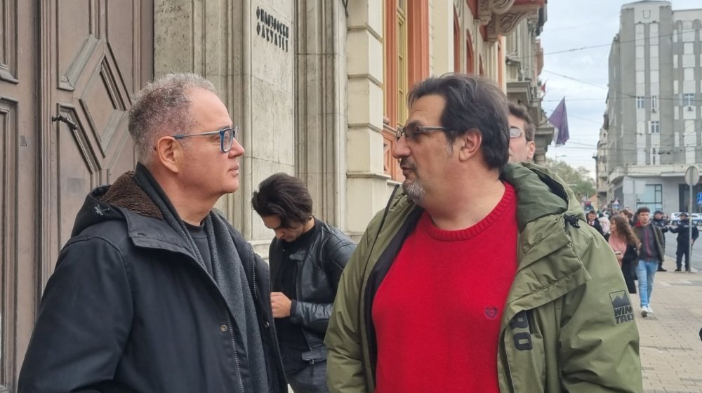 Lutovac ispred Rektorata: Vučić naprasno zakazao sednicu da izbegne zviždanje studenata 1