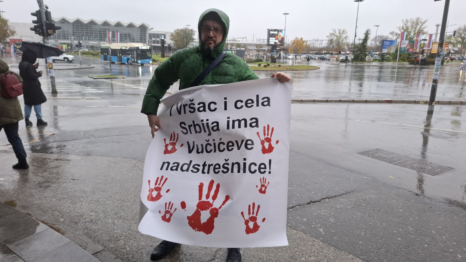 Srbija zastala na 15 minuta za 15 izgubljenih života (FOTO/VIDEO) 2 Srbija zastala na 15 minuta za 15 izgubljenih života (FOTO/VIDEO) 2