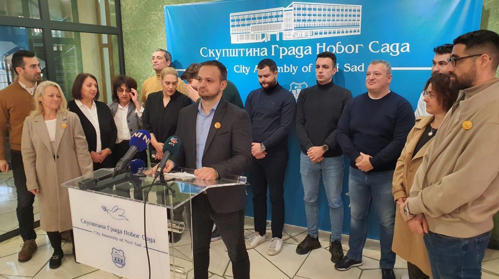 U petak ponovo petnaest minuta tišine: Novosadska opozicija traži razrešenje gradonačelnika Đurića ali i hitan sastanak sa načelnikom policije 1