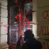 Bačulov poziva poslanike i odbornike da predaju zahteve, pokušavaju da uđu u Gradsku kuću 5