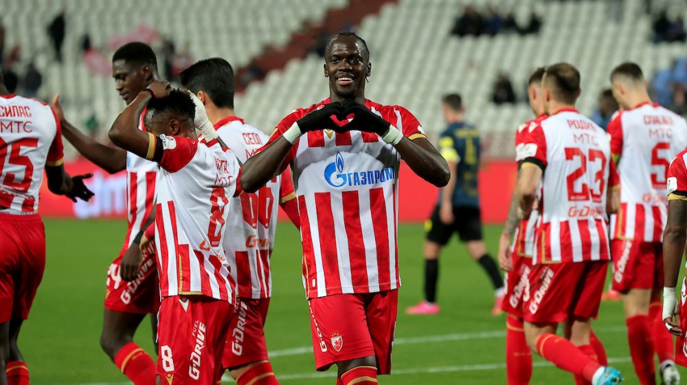 Crvena zvezda napravila lepu najavu za Barselonu, Vojvodina pala posle prekida 1