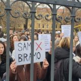 Nastavnici Filozofskog fakulteta osudili pritiske na nastavnicu Zmaj Jovine gimnazije 6