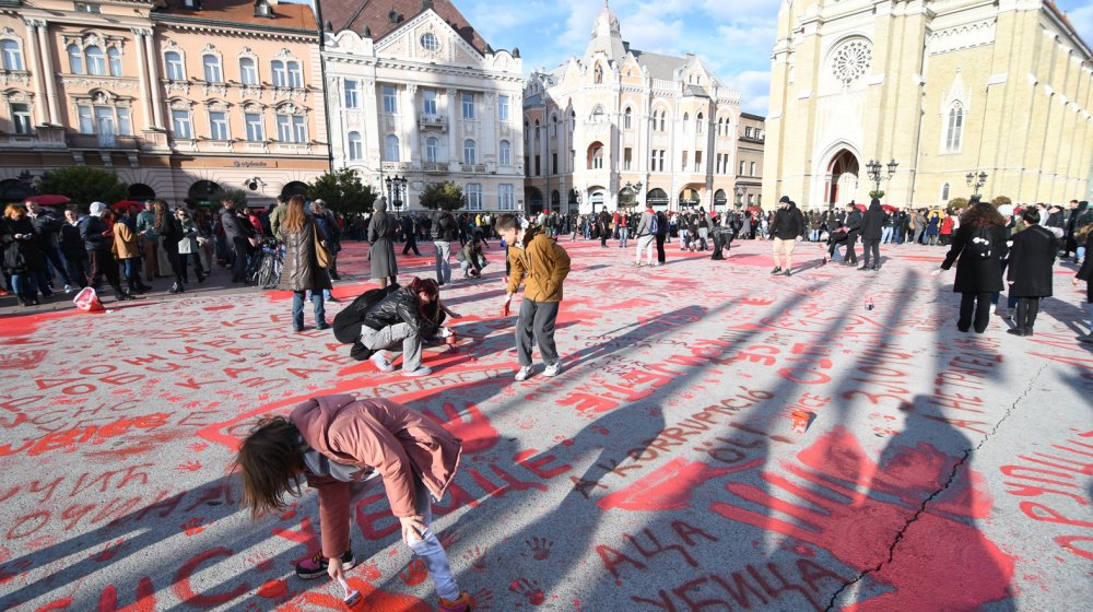 U Novom Sadu danas planirano 30 zborova građana 1