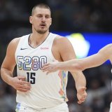 Jokić postigao 32 poena u pobedi Denvera nad Finiksom 1