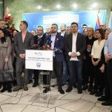 Novosadska opozicija predložila Skupštini grada usvajanje deklaracije koja osuđuje policijsku brutalnost nad građanima 9