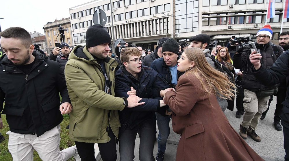 Apel za slobodu studenata i aktivista iz Novog Sada: Pustite političke pritvorenike 1
