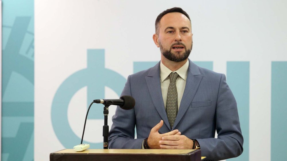 Dekan FTN-a i potpisnik podrške Aleksandru Vučiću: Ko je Boris Dumnić? 1