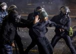 Georgian opposition continues protests in Tbilisi over suspended EU accession talks Hapšenja opozicionih političara, nasilje nad mladima: Gruzija se ne predaje (FOTO, VIDEO) 6