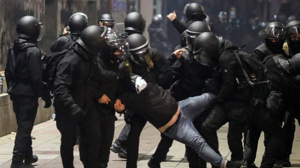 "Ti meni bojni otrov, ja tebi zvučni top": O čemu su mogli da pričaju predsednici Gruzije i Srbije u Beogradu? 1