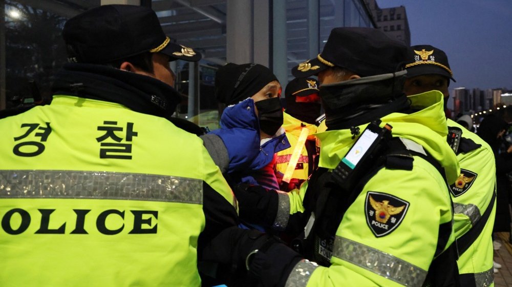 "Predsednik mora da ode": Sagovornici Danasa o političkoj krizi u Južnoj Koreji 1