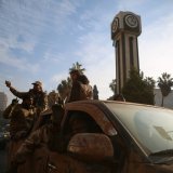 U Siriji od početka ofanzive pobunjenika 910 mrtvih, uključujući 138 civila 9