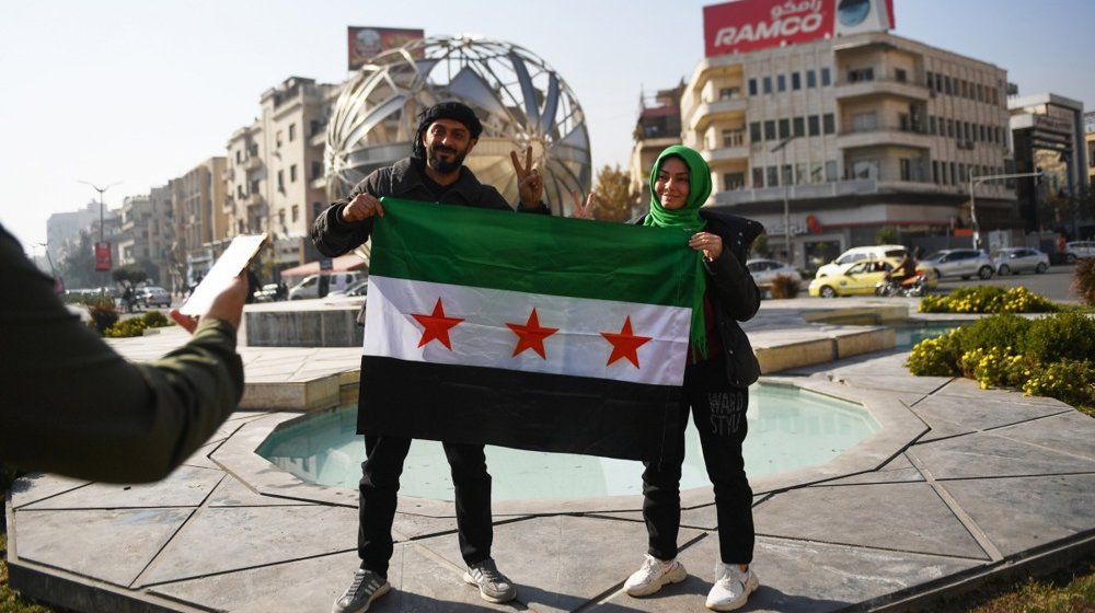 Šta se dešava u Siriji nakon Asadovog pada: HTS učvršćuje vlast, najavljeno da će "zamrznuti" Ustav 1