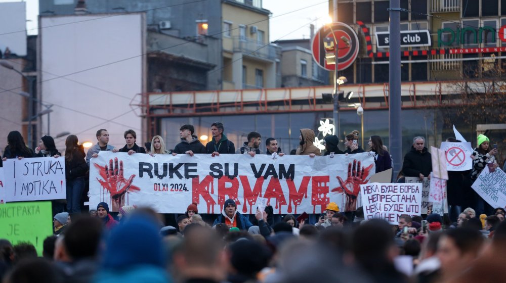 Arhiv javnih skupova: Protest na Slaviji najveći ikad održan u Srbiji, koliko ljudi je bilo na skupu u Nišu? 1