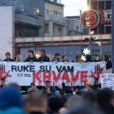 Arhiv javnih skupova: Protest na Slaviji najveći ikad održan u Srbiji, koliko ljudi je bilo na skupu u Nišu? 7