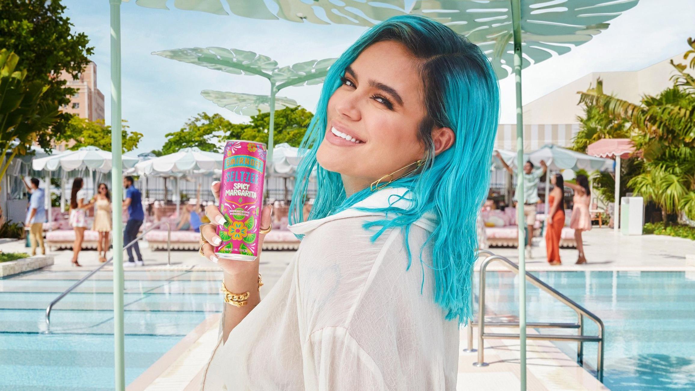 Ko je Karol Dži, kolumbijska Tejlor Svift 2 Karol Dži, kolumbijska pevačica