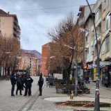 Zatvorena filijala Dunav osiguranja u severnom delu Kosovske Mitrovice 6