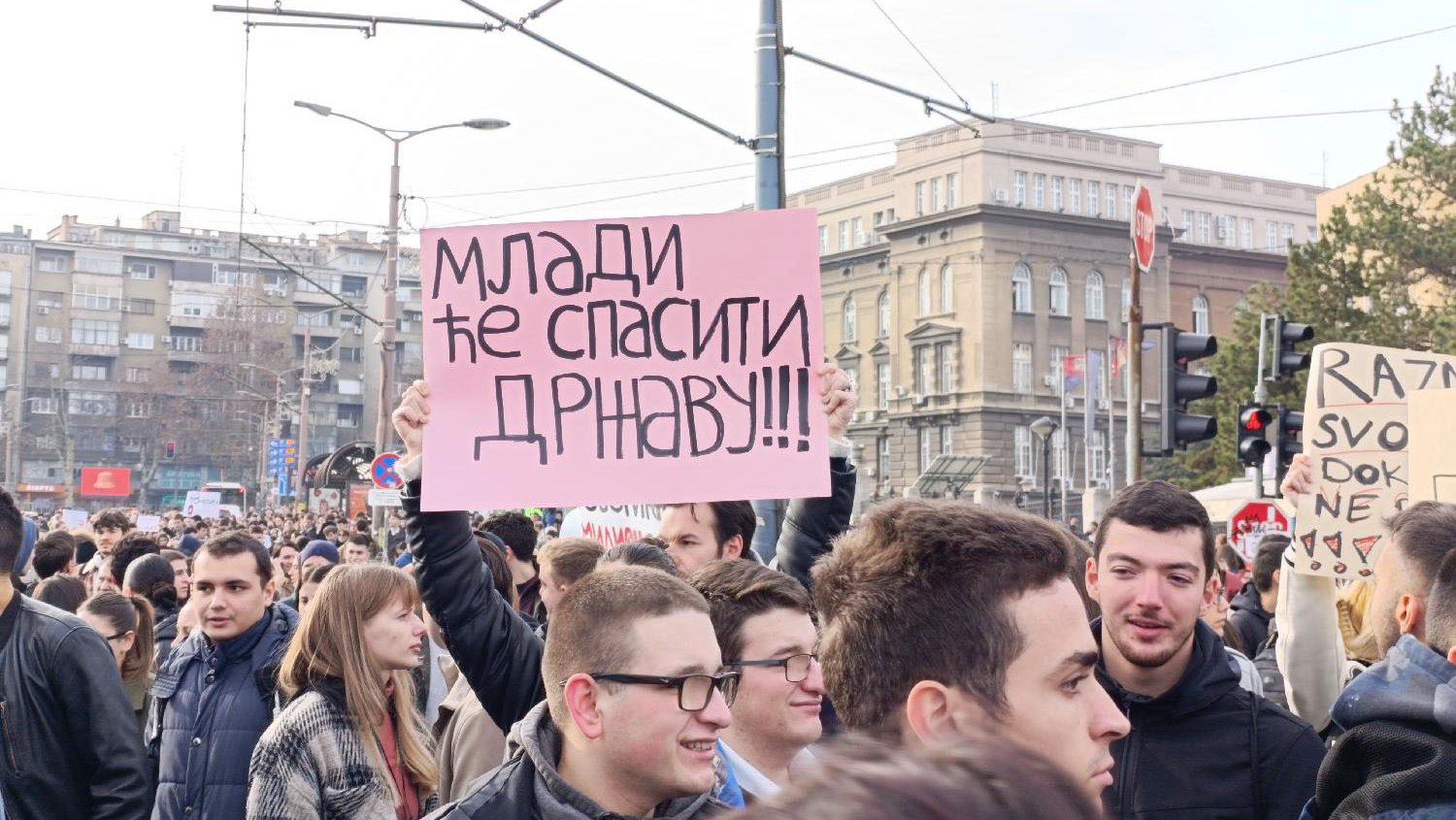 INTERVJU Marinika Tepić: Predsednik bi najradije izveo tenkove na studente, a zna da ne sme 2