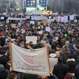 "Narod ustao protiv Vučića, hoće li završiti kao Asad": Kako je Slobodna Bosna izveštavala o protestu na Slaviji 12