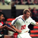 Bivši fudbaler Mančester sitija: Kako je izgledala sportska karijera novog predsednika Gruzije? 3