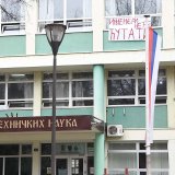 Više od 400 zaposlenih na FTN-u u Novom Sadu podnelo inicijativu da fakultet preuzme studentske zahteve 9