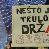 Prelazna vlada bi omogućila Vučiću častan izlaz iz krize: Opozicija o poruci predsednika da dok je živ neće dozvoliti njihov dolazak na vlast, bez izbora 7