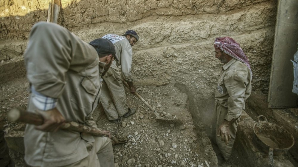 Sirijska organizacija: Masovna grobnica izvan Damaska sadrži tela najmanje 100.00 ljudi 1